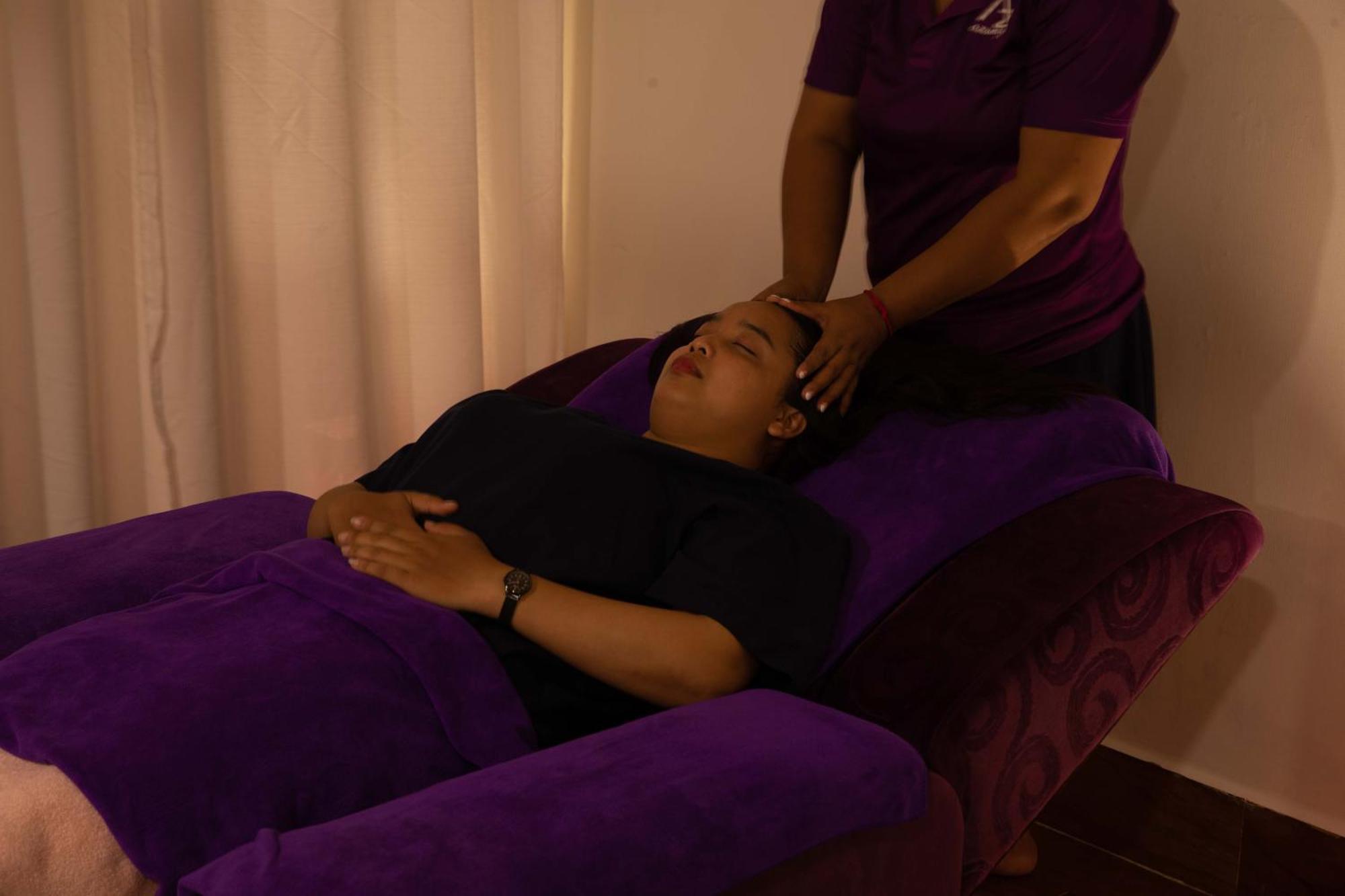 Azumaya Hotel Phnom Penh Ngoại thất bức ảnh
