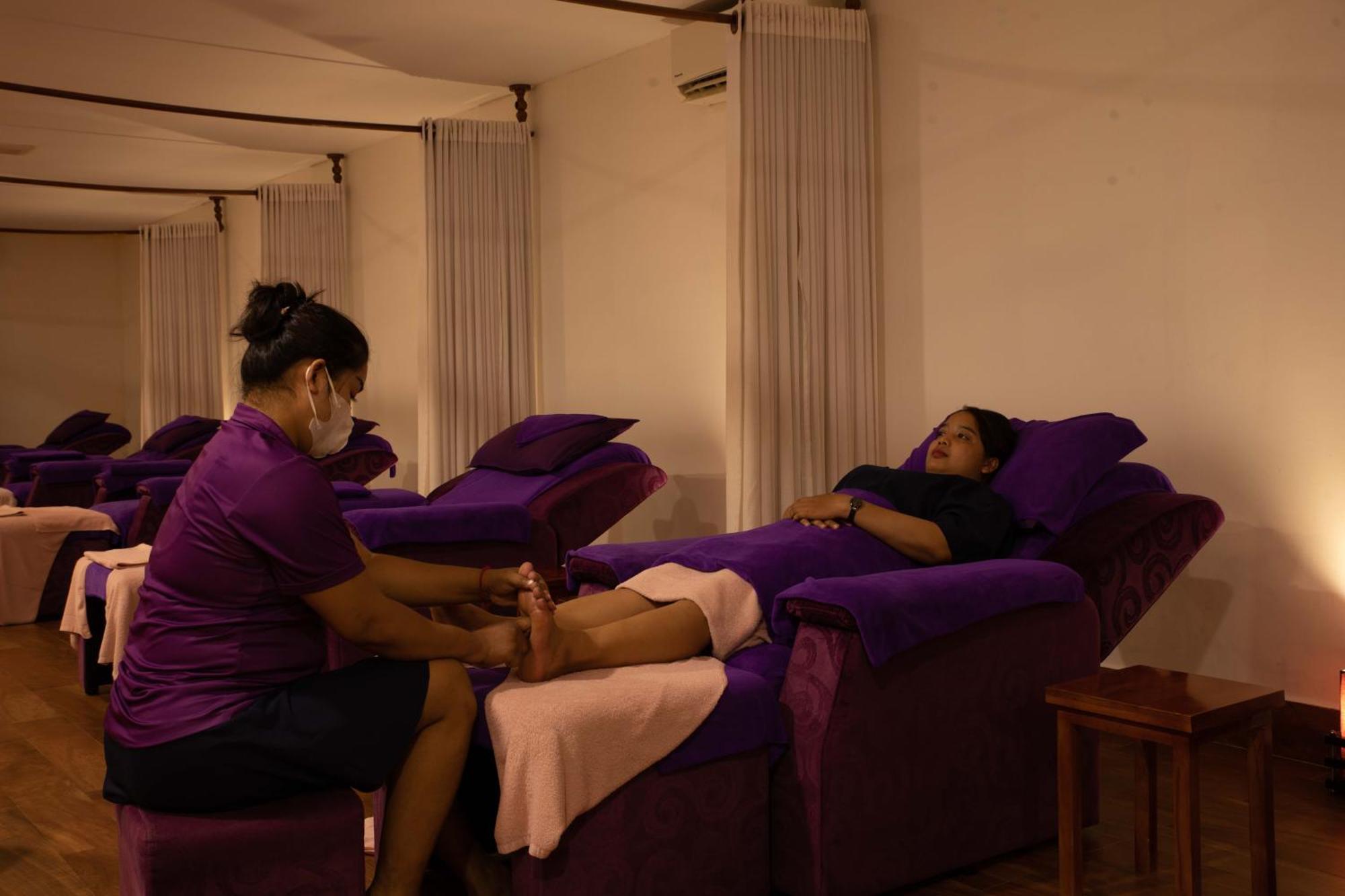 Azumaya Hotel Phnom Penh Ngoại thất bức ảnh